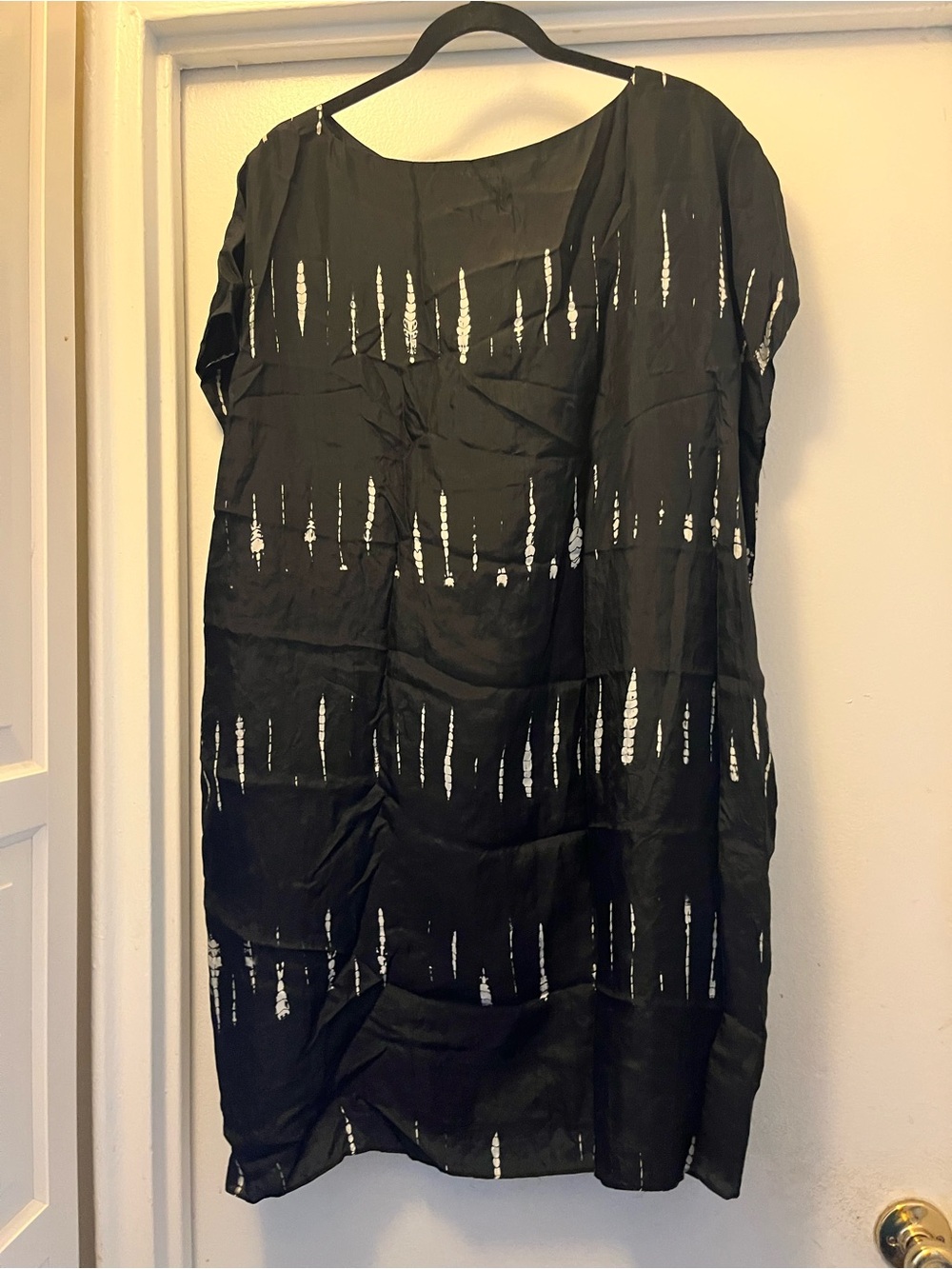 Eileen Fisher black & off white batik lined silk short dress L
